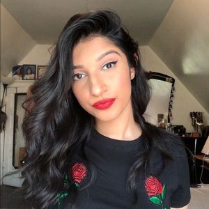 Meet your Posher, Aisha